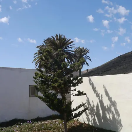Casa Olga * Máguez